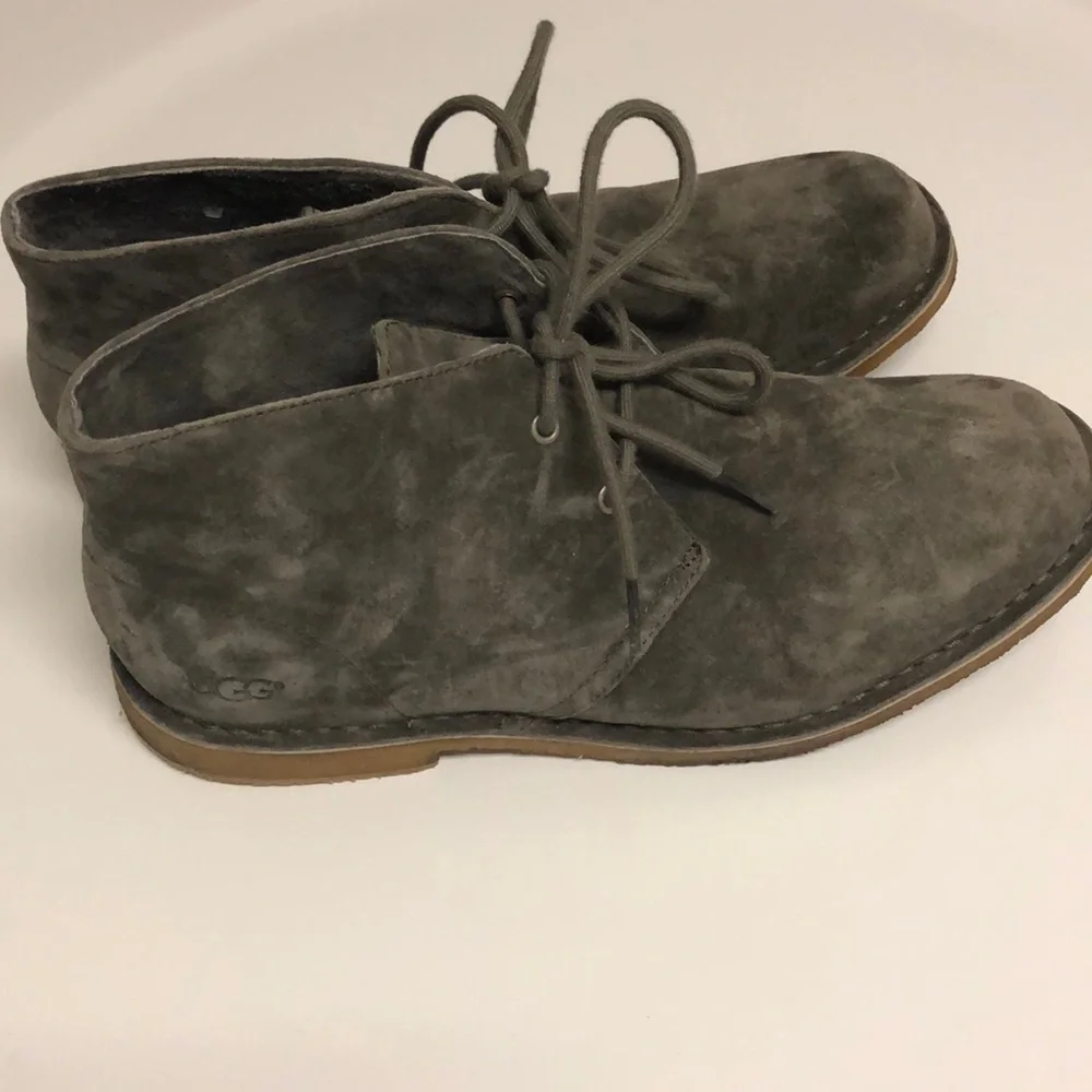 UGG Men's Gray Suede Chukka Boots Desert Lace Up Leather Size 10